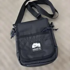 adidas ADVENTURE ショルダーバッグのサムネイル