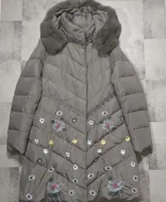 SENA 刺繍ダウンコート ラビットファー グレー・ピンク