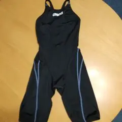 アリーナ ブラック スイムウェア