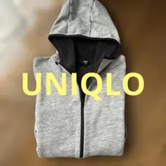 UNIQLO フード付きのジャンパー、サイドポケット付き