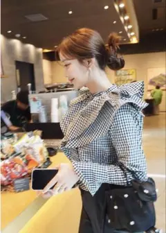 2025年最新】HYEONの人気アイテム - メルカリ