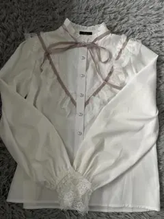 美品ホワイトレースリボンブラウス ガーリー