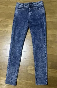 UNIQLO JEANS ウルトラストレッチスキニーデニム