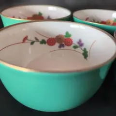 有田焼　香蘭社 湯呑 4客セット エメラルドグリーン 金彩 菊紋