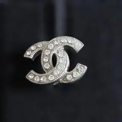 CHANEL CCロゴ クリスタルピアス(片耳用)