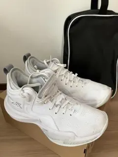 asics NOVA SURGE LOW2 24cm 【シューズケース付き】