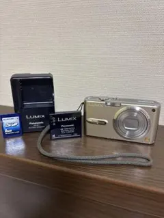Panasonic LUMIX DMC-FX07 本体