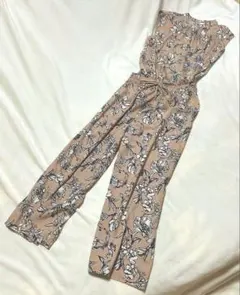 ビジネスカジュアル春夏パンツセットアップ ベージュ軽量シワになりにくい