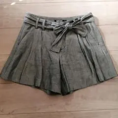 ★お値下げ【DKNY】キュロットのサムネイル