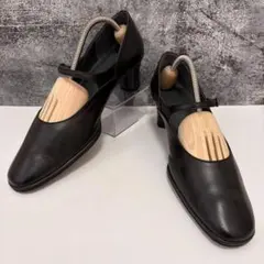 美品 asics walking WALLAGE パンプス メリージェーンのサムネイル