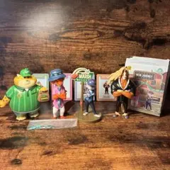 ズートピア2 フィギュア　4体　箱・カード付き　ニック　ジュディ　まとめ売り