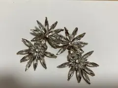 花形クリスタルピアス(ゴールド/シルバー)