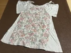 レストローズ　お花プリント肩リボン半袖カットソー　サイズ2