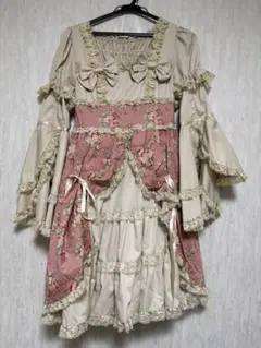 BODY LINE 花柄ワンピース　スプレ ハロウィン衣装　ゴスロリ・ロリータ