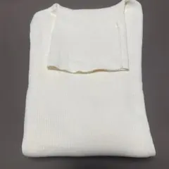 UNIQLO ウール100%アイボリー タートルネックセーター Lサイズ