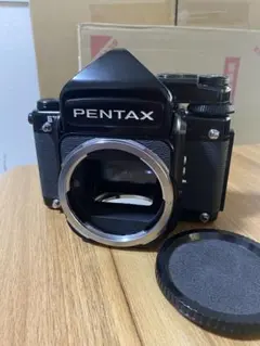 Pentax67カメラ、f4.5 75mmレンズ、フィルム1本付き、 Pentax67カメラ、f4.5 75mmレンズ、フィルム1本付き、 - メルカリ