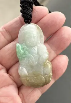 白月光翡翠 佛像ペンダント 氷種翡翠 ネックレストップ 一点物 - メルカリ