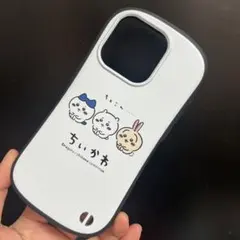 即日発送　iPhone15用　ちいかわ　ハチワレ　うさぎ　カバー　ケース
