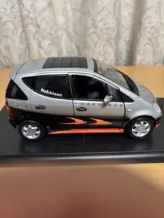 1/18ミニカーMercedes-Benz A-Class Mハッキネンm箱無しのサムネイル