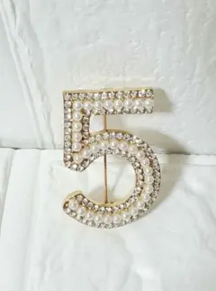 Item thumbnail for item d15aaf2f-5092-4c51-bd1e-b43eff5504af