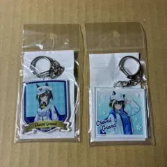 ウマ娘　Season3 シュヴァルグラン　アクリルキーホルダー　勝負服　私服のサムネイル