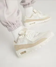 NIKE Air Max 90 Women’s Shoes