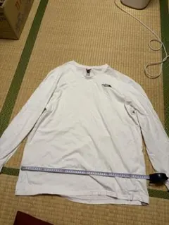 ノースフェイス ロンT XLのサムネイル