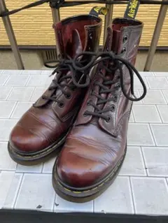 ドクターマーチン　Dr Martens チェリーレッド　8ホールブーツ