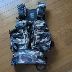 Item thumbnail for item cd376970-3a17-4161-a3db-1d610693a3ef