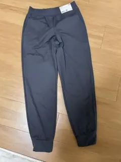 UNIQLO ウルトラストレッチエアリズムジョガーパンツ S グレー