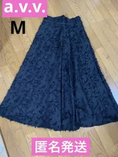 a.v.v. ジャガード　黒フレアースカート