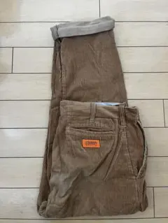 ユニバーサルオーバーオール　コーデュロイパンツ　32