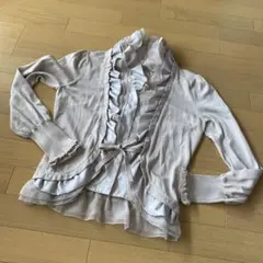 美品　TO BE CHIC ベージュフリルブラウス 入学式セレモニー