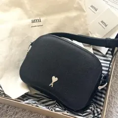 美品 Ami paris PARIS PARIS カメラバッグ ショルダーバッグのサムネイル