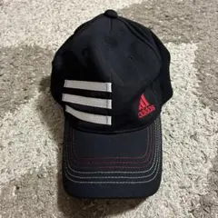adidas キャップ ブラック サイズ54〜57㎝のサムネイル