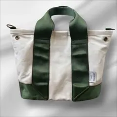 Item thumbnail for item a23cb193-28bb-45bc-b7b4-e163c85c2b39