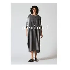 極美品✨ミズイロインド クルーネックギャザープルオーバー 黒 - メルカリ