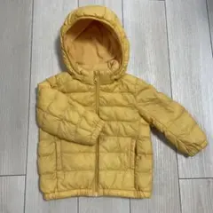 ユニクロ　ライトウォームパデットパーカー