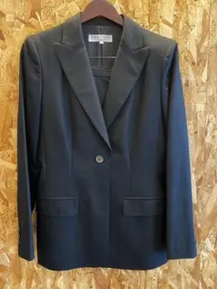 LANVIN スーツのサムネイル