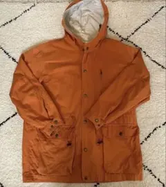 オレンジ色の古着マウンテンパーカー　Lサイズ