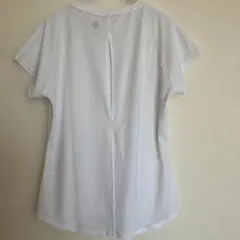 ヨガウェア　バックオープンＬサイズDESCENTEデサント　ストレッチ