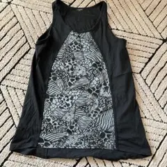 ズンバタンクトップ