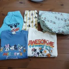100ディズニーTシャツ2枚、半ズボン2枚、バッグ付5点セット(新品)のサムネイル