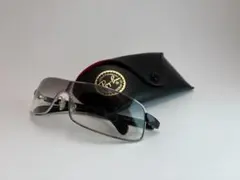 冬のお買い物セール！新品特価！ レイバン　スタイリッシュなデザイン　RB3243