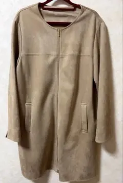 ノーカラージャケット ベージュ