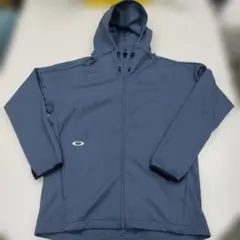 極美品　オークリーOakley フードパーカー