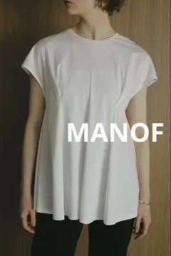 【美品】MANOF ボリュームフレアカットトップス