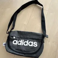 adidas ショルダーバッグ グレー