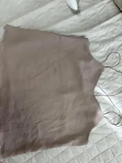 GU サテンキャミソール ベージュ XL