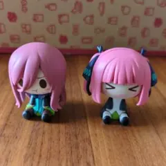 ちょこのっこ　　ピンク髪のフィギュア 2体セット